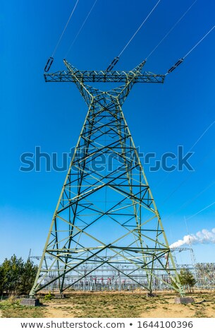 Foto d'archivio: Transformer Station In Rural Landscape In Detail