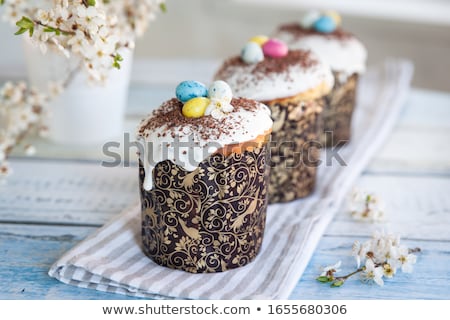 Foto stock: Traditional Russian Orthodox Easter Bread - Kulich