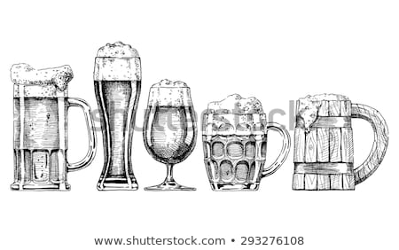 Foto d'archivio: Vector Beer Object In Ink Hand Drawn Style Sketch