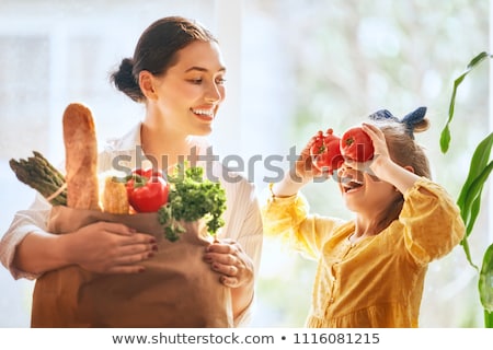 Stock foto: Utter · und · Tochter · mit · Taschen