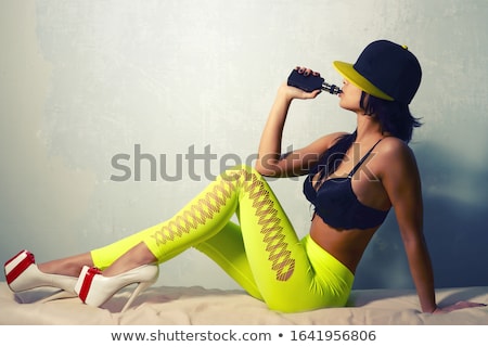 Stockfoto: Woman Addicted To The High Heel Shoes