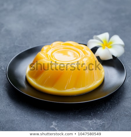 Stockfoto: Dessert Pudding With Mango