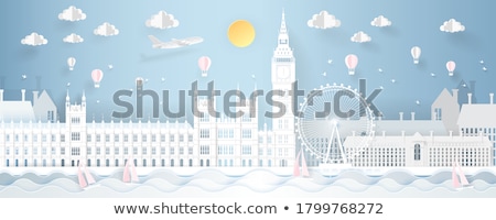 Foto stock: Old Paper With London Landscape