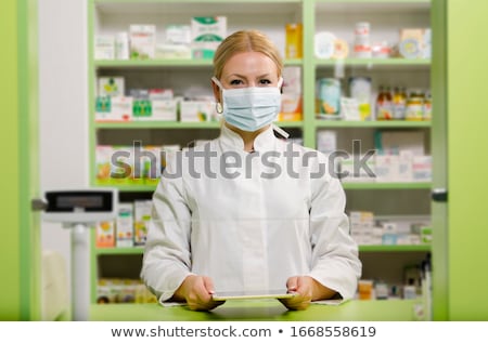 Foto d'archivio: Woman As A Pharmacist