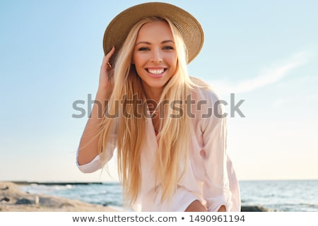 Foto stock: Pretty Smiling Blond Woman