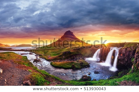 ストックフォト: Mount Kirkjufell In Iceland