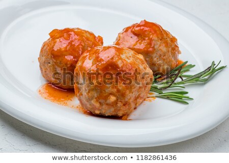 Foto d'archivio: Bowl Of Meatballs With Tomato Sauce