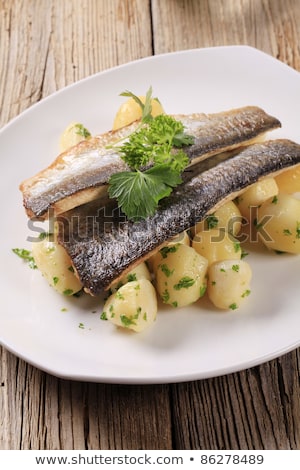 Stockfoto: Pan Fried Trout Fillets With Potatoes