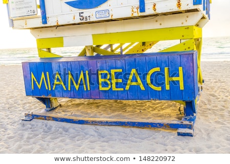 Foto stock: Wooden Beach Hut In Art Deco Style