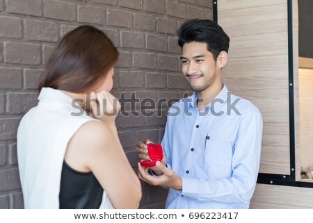 商業照片: Romantic Concept With Man Making Marriage Proposal