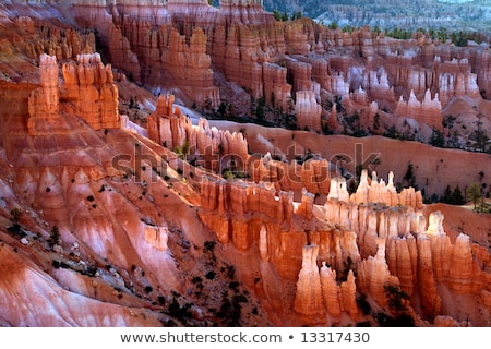 Stock fotó: Bryce Canyon Hoodoos In The First Rays Of Sun