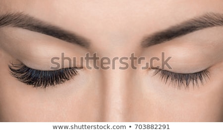 [[stock_photo]]: Ils · artificiels