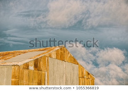 Stock fotó: Abandoned Outback Farming Shed In Queensland