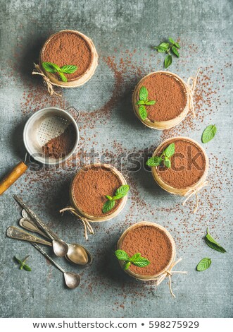 Stok fotoğraf: Ir · Kaşık · Çıkarılmış · Bireysel · Tiramisu