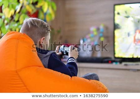 Foto stock: Teens With Console