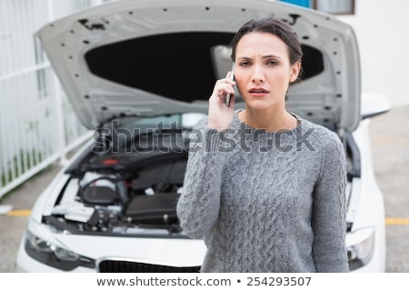 Zdjęcia stock: Young Pretty Women At Broken Car
