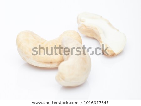 Healthy Organic Ceshew Nuts Macro On White Foto stock © DenisMArt