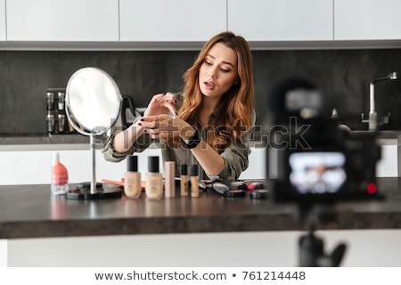 Stockfoto: Fashion Blogger Recording New Video For Her Vlog