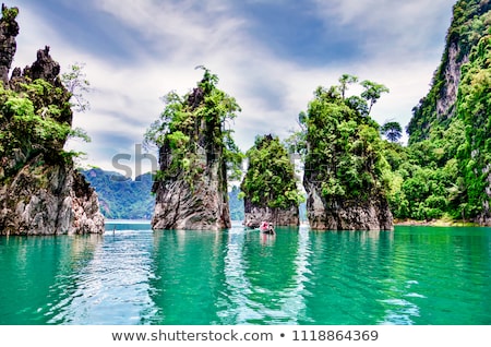 Foto stock: Cheow Lan Lake In Thailand