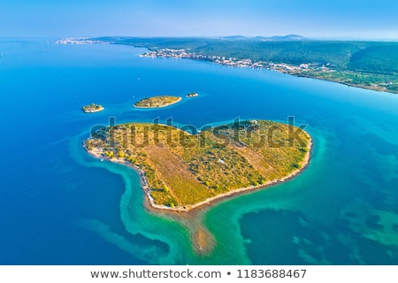 Zdjęcia stock: Heart Shaped Island Of Galesnjak In Zadar Archipelago Aerial Vie