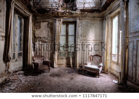 Foto d'archivio: Abandoned House Architecture