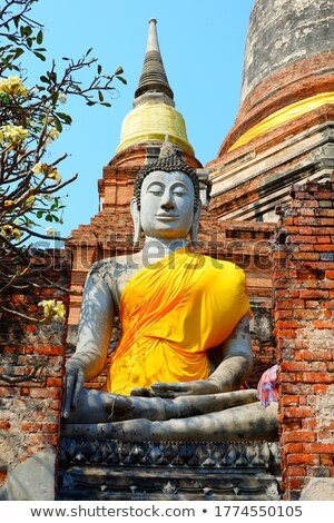 ストックフォト: Black Monk Statue In Wat Phra Yai Temple
