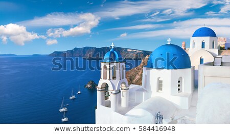 Foto d'archivio: Typical Church Oia Santorini Greece