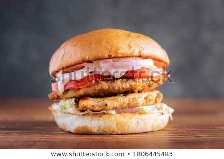 Stockfoto: Grilled Chicken Breast And Fries