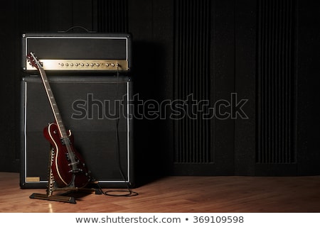 [[stock_photo]]: N · amplificateur · de · guitare