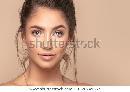 Foto stock: Brunette Lady With Big Natural Lips