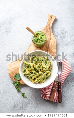 Stockfoto: Fresh Semolina Pasta With Pesto