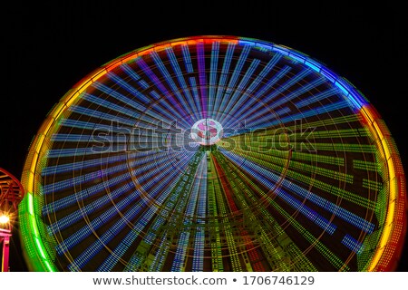 Zdjęcia stock: Danger Carousel - Big Wheel In Motion At Night