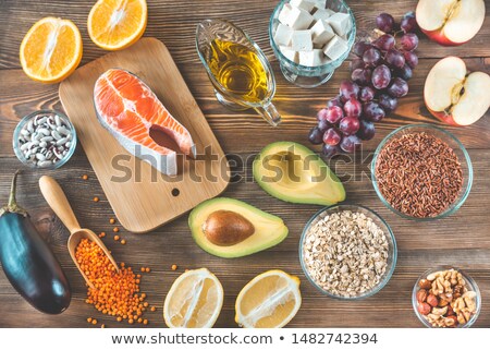 Foto stock: Foods Providing Low Cholesterol Diet