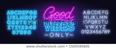 Stock foto: Neon Sign Good Vibes Only