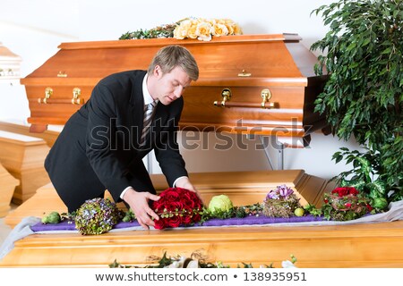 Undertaker In His Store Stockfoto © Kzenon