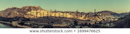 Foto d'archivio: Famous Amber Fort In Morning Light