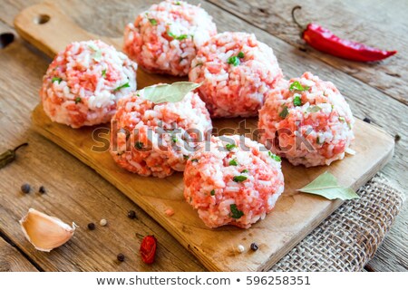 ストックフォト: Raw Uncooked Meatballs