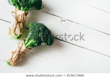 Zdjęcia stock: Fresh Green Organic Broccoli Closeup On Wooden Table