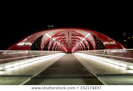 Stockfoto: Calgary And Pedestrian Bridge