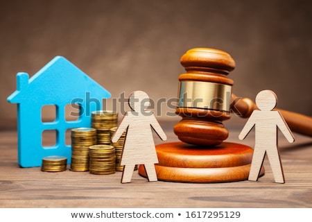 Foto stock: Legal Division Of Property