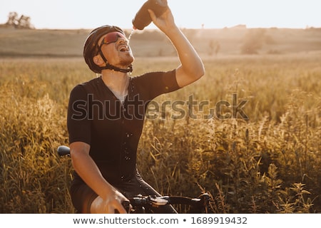 ストックフォト: Cyclist Drinking