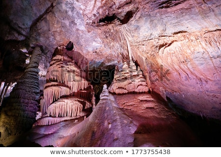 Zdjęcia stock: Limestone Cavern Formations