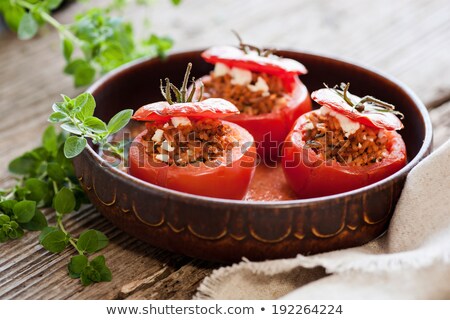 Foto d'archivio: Tomatoes Stuffed With Minced Meat