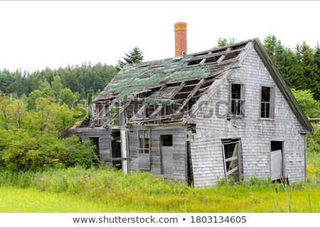 Stok fotoğraf: Wooden House In Poor Condition