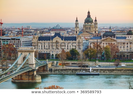 Foto stock: Overview Of Budapest With St Stephen St Istvan Basilica