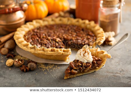 Foto d'archivio: Whole Pecan Pie