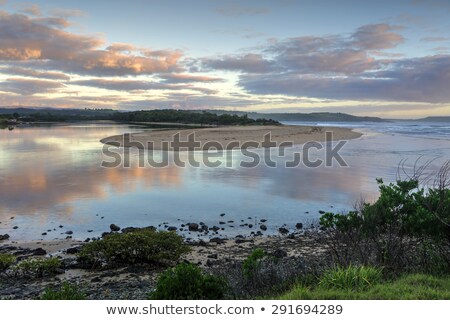 Foto stock: Sunrise On The Minamurra River