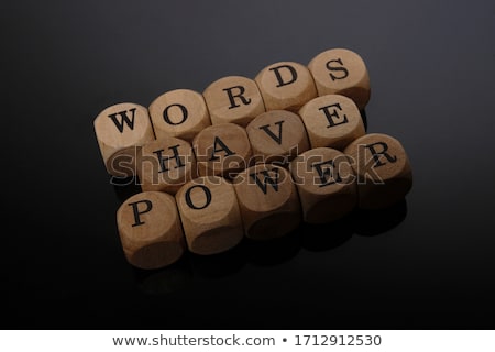 Foto stock: Words Have Power Text On Notepad