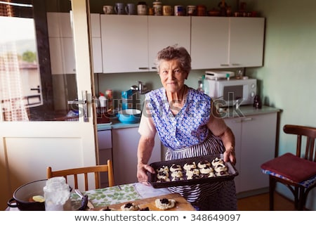 商業照片: Senior Woman Preparing Jam