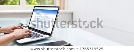 Stockfoto: Filling Online Survey Form